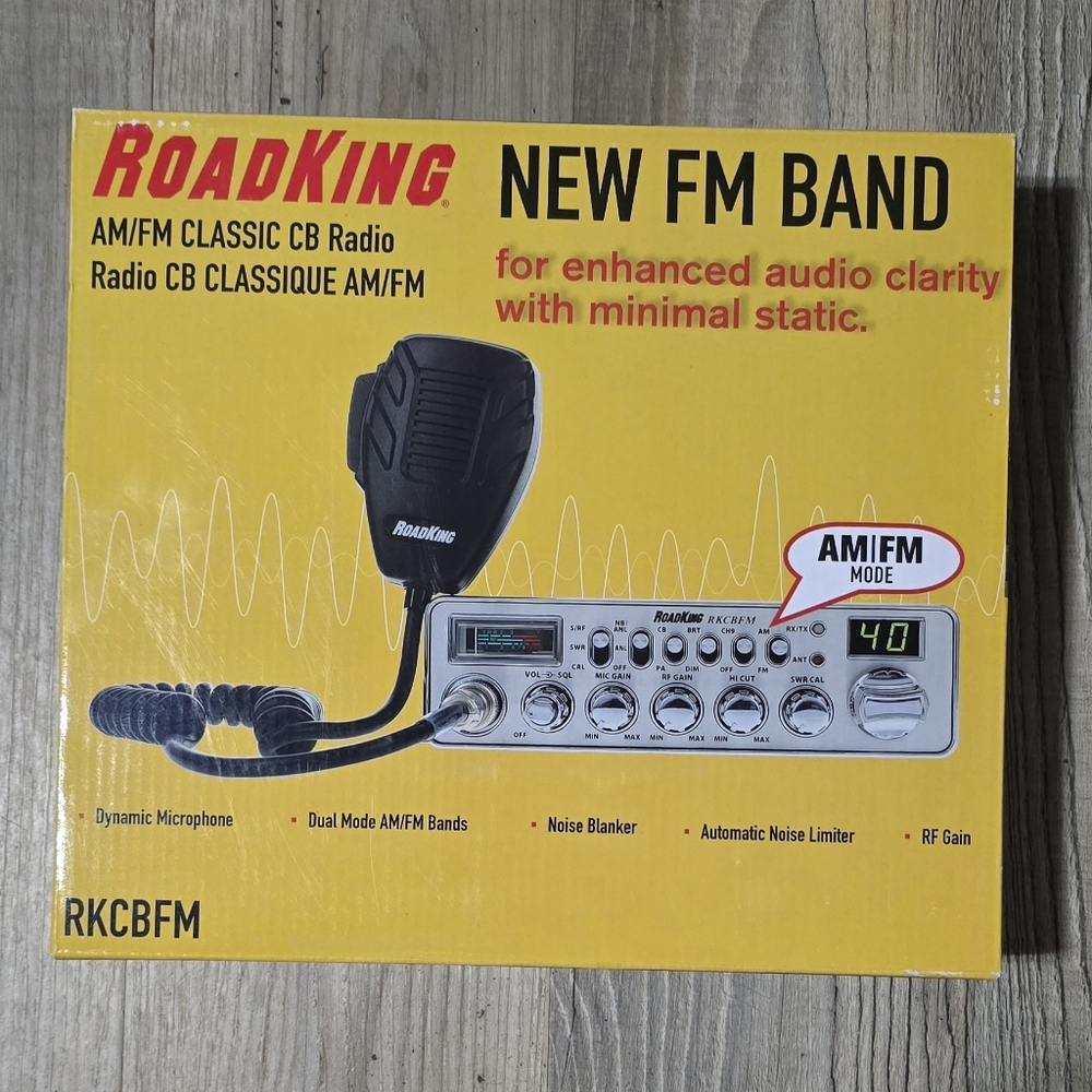 Black Roadking 40 Channel AM/FM Classic CB Radio